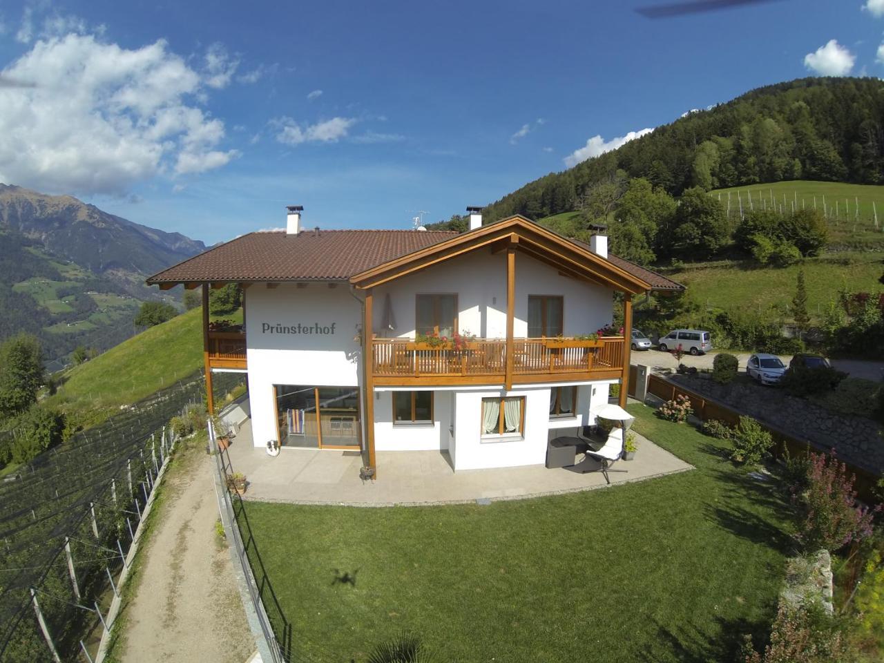 Pruensterhof Schenna Apartment ภายนอก รูปภาพ